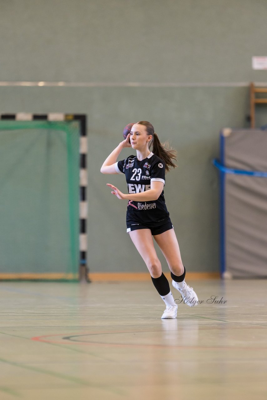 Bild 221 - wBJ SV Henstedt Ulzburg - Bramstedter TS : Ergebnis: 27:15